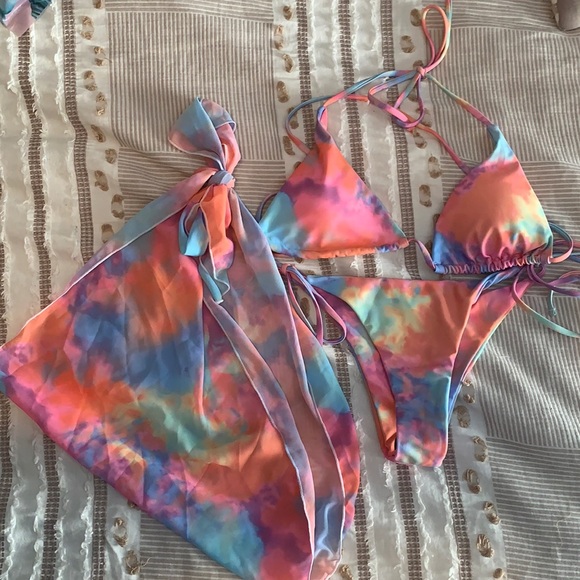 SHEIN Other - Tie dye triangle swimsuit with matching wrap skirt